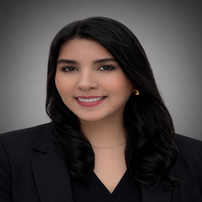 Laura Osorio Headshot (1)